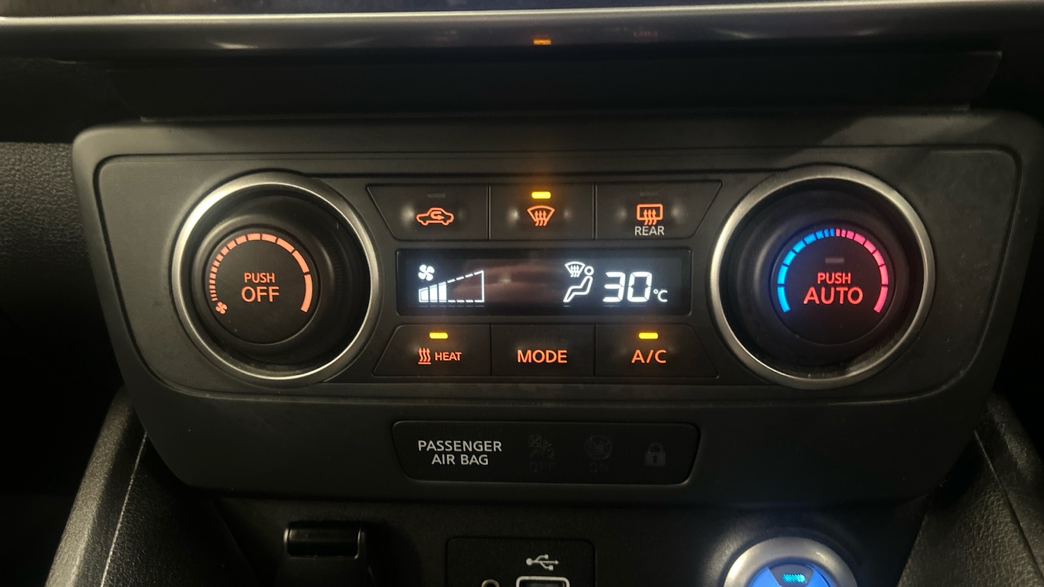 Used Nissan Leaf 2022 for sale - 77159385: Photo 27