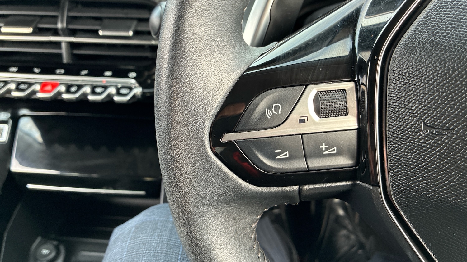 Used Peugeot 208 2022 for sale - 77775037: Photo 21