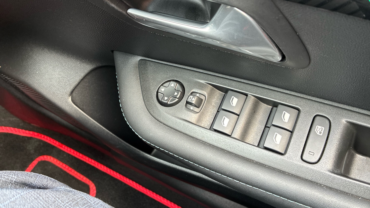 Used Peugeot 208 2022 for sale - 77775037: Photo 25