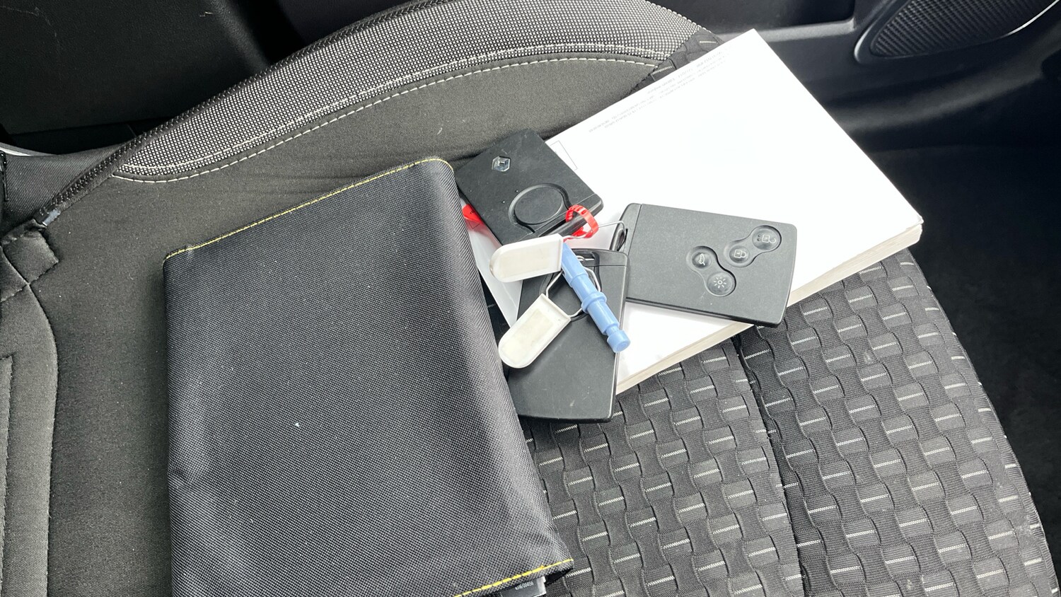 Used Renault Captur 2018 for sale - 77724350: Photo 19