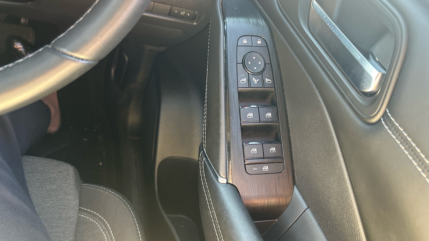 Vehicle 25