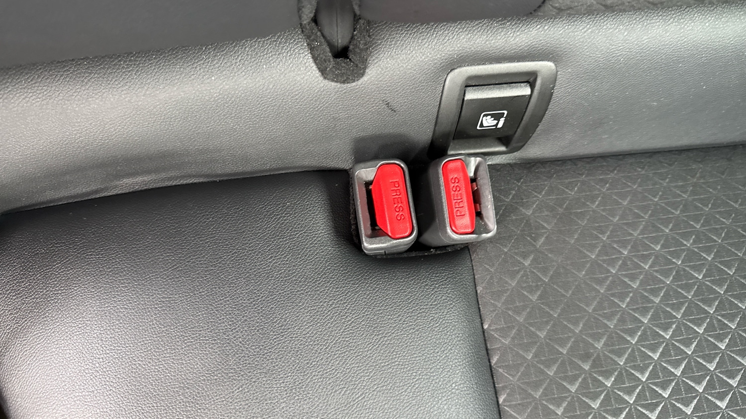 Used Nissan Juke 2024 for sale - 76178920: Photo 17