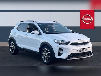 Used Kia Stonic 2018 for sale - 77228119: Photo