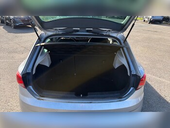 Used SEAT Leon 2019 for sale - 78098002: Photo