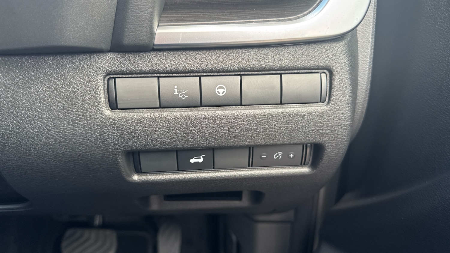 Used Nissan X-Trail 2025 for sale - 76948844: Photo 23