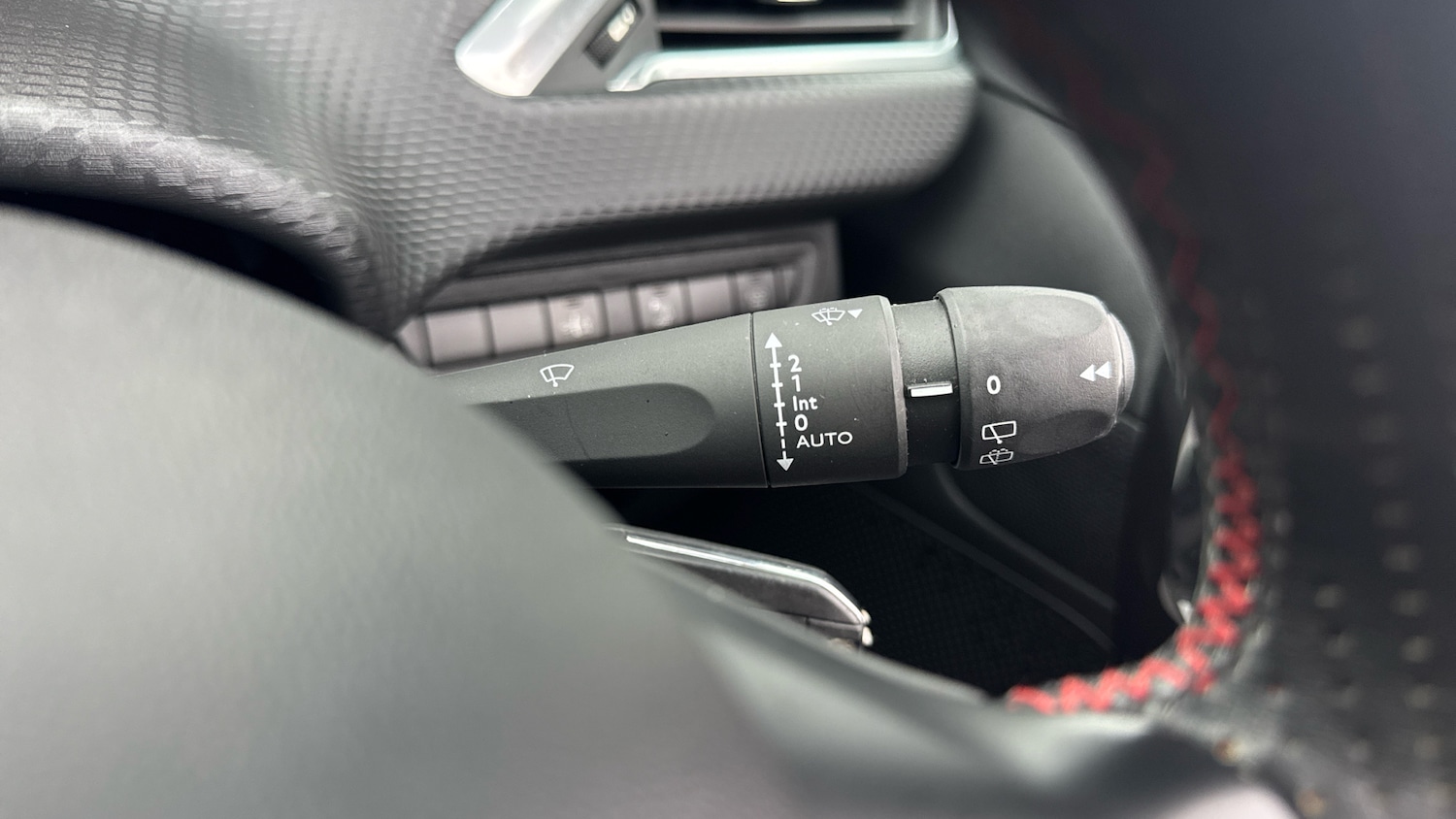 Used Peugeot 208 2018 for sale - 77679316: Photo 23