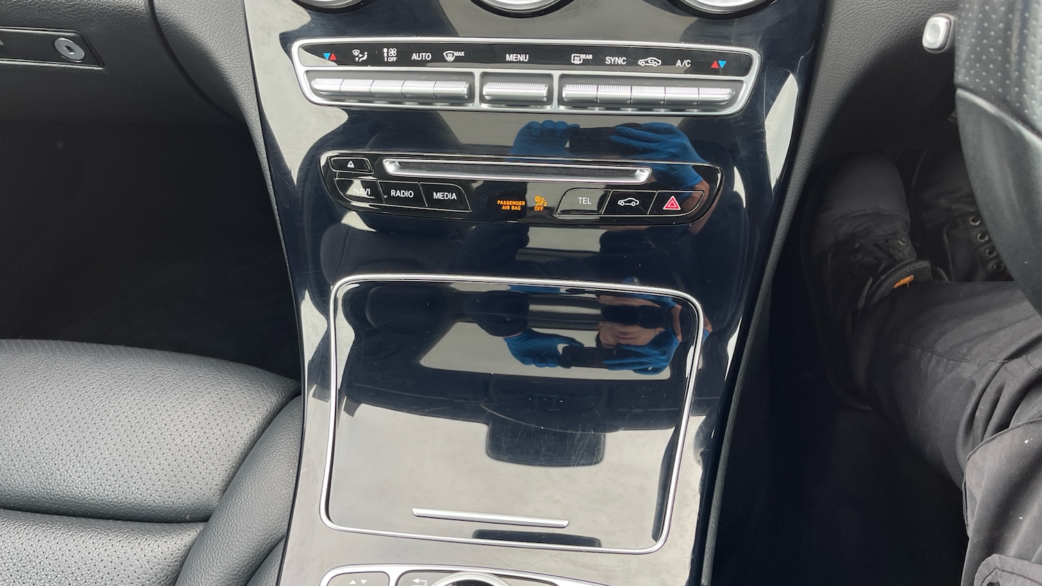 Used Mercedes-Benz C Class 2018 for sale - 77851181: Photo 13