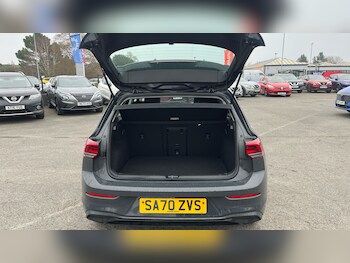 Used Volkswagen Golf 2020 for sale - 77851179: Photo