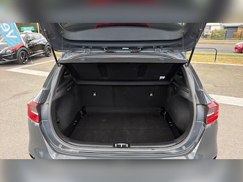 Used Kia Ceed 2023 for sale - 79459530: Photo