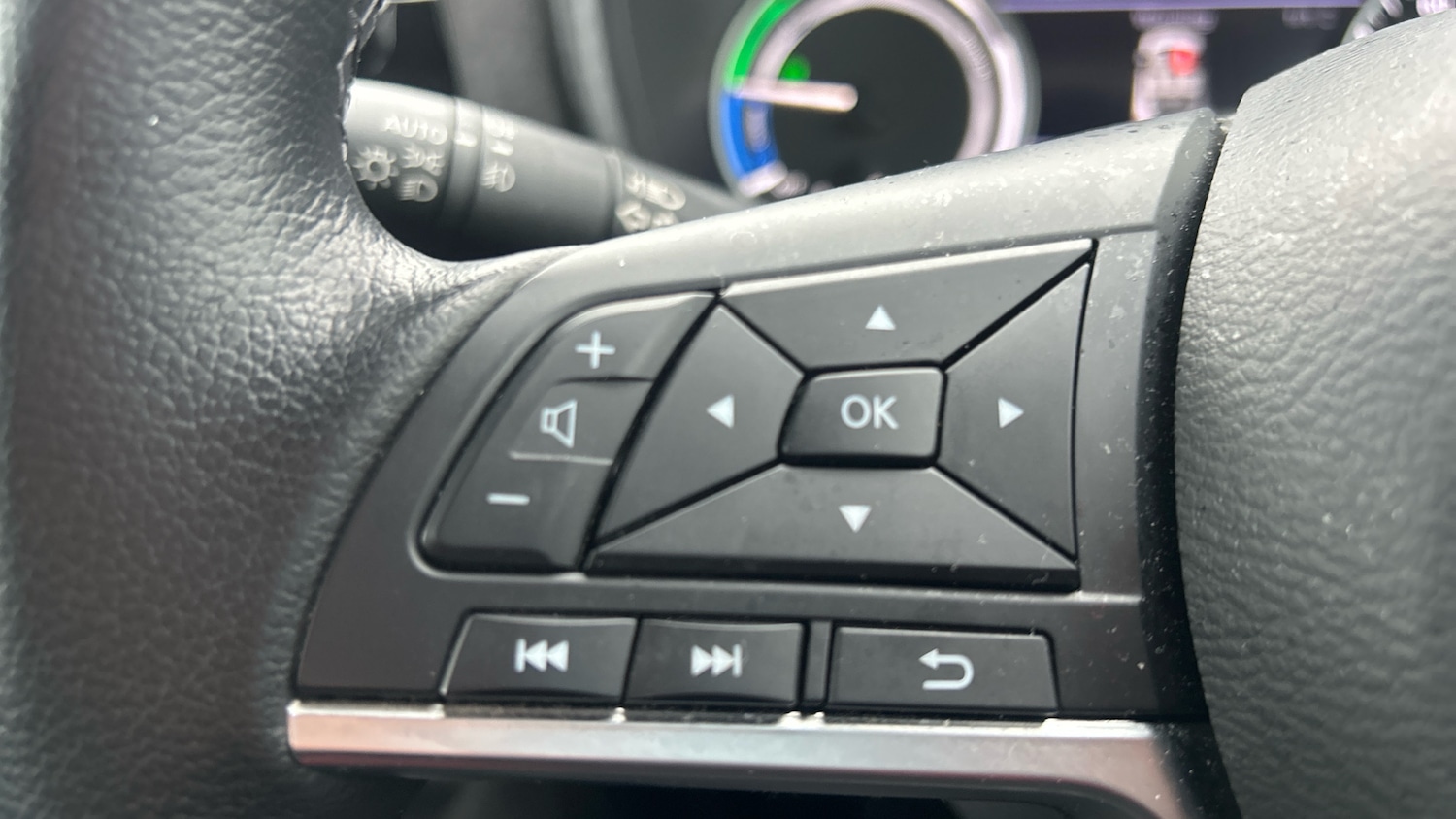 Used Nissan Juke 2023 for sale - 77136110: Photo 30