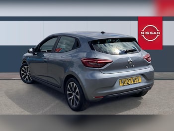 Used Renault Clio 2023 for sale - 79491843: Photo