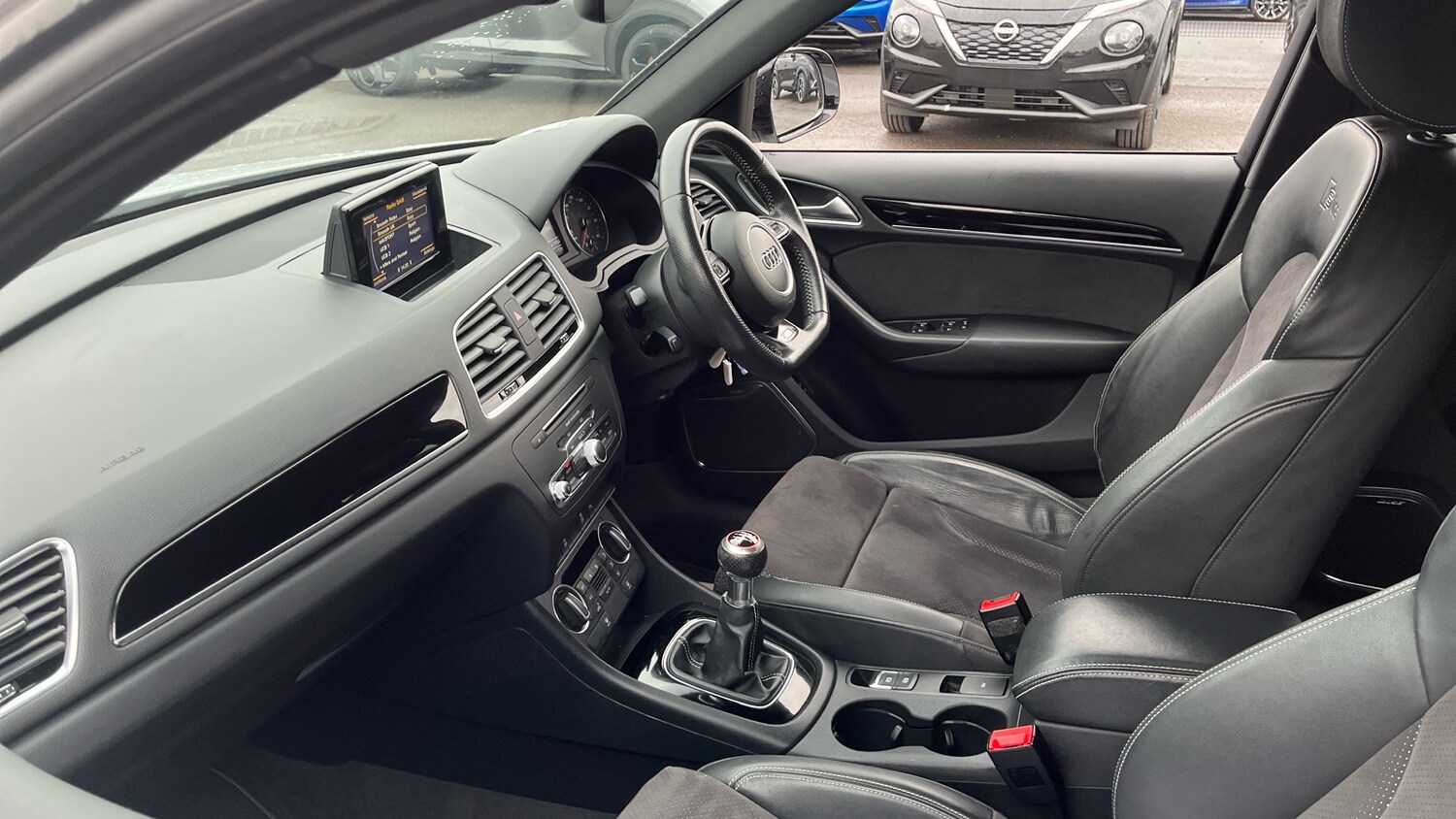 Used Audi Q3 2018 for sale - 77656088: Photo 9