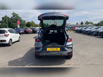 Used Renault Arkana 2023 for sale - 78873239: Photo