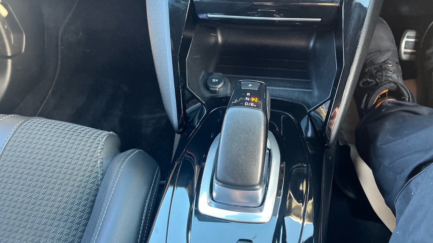 Used Peugeot 2008 2021 for sale - 78038516: Photo 13