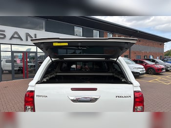 Used Toyota Hilux 2022 for sale - 79121981: Photo