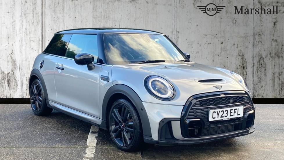 Used MINI Cooper 2023 for sale - 76869895: Photo 1