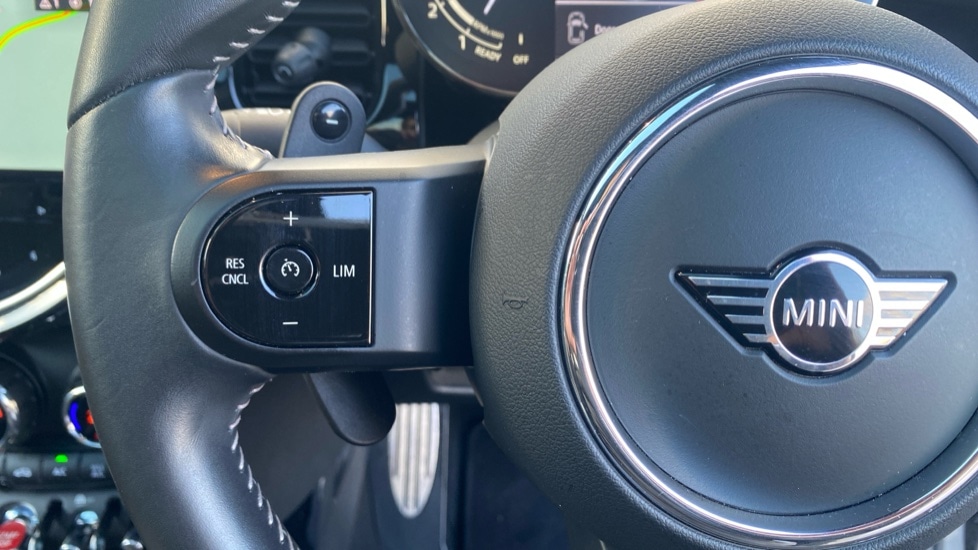 Used MINI Cooper 2023 for sale - 76869895: Photo 17