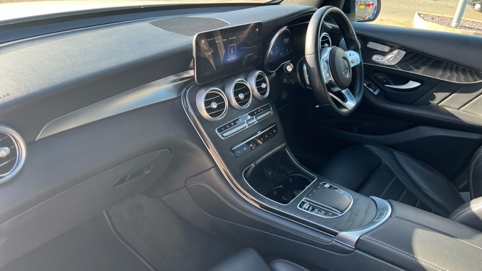 Used Mercedes-Benz GLC 2021 for sale - 76008103: Photo 10