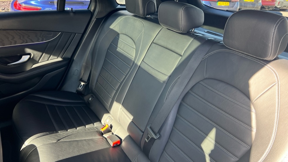 Used Mercedes-Benz GLC 2021 for sale - 76008103: Photo 14