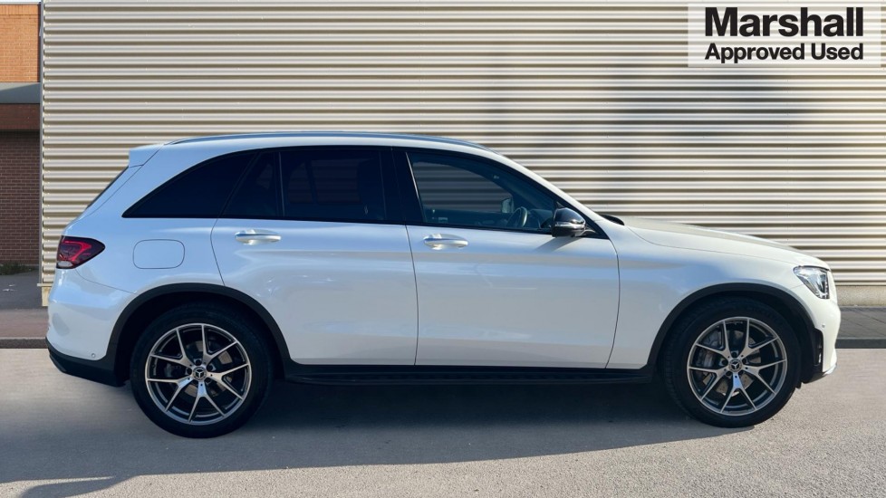 Used Mercedes-Benz GLC 2021 for sale - 76008103: Photo 2