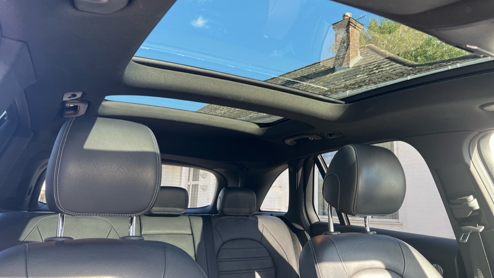 Used Mercedes-Benz GLC 2021 for sale - 76008103: Photo 24