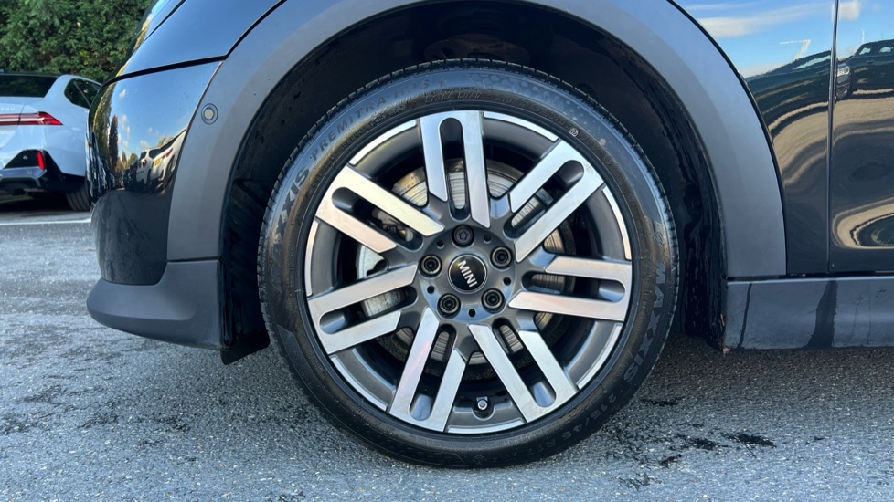 Used MINI Cooper 2025 for sale - 76870120: Photo 25