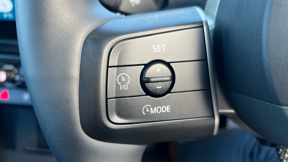 Used MINI Cooper 2025 for sale - 76870120: Photo 32