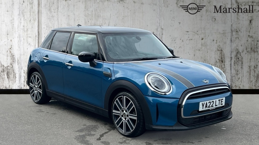 Used MINI Hatch 2022 for sale - 76589788: Photo 1
