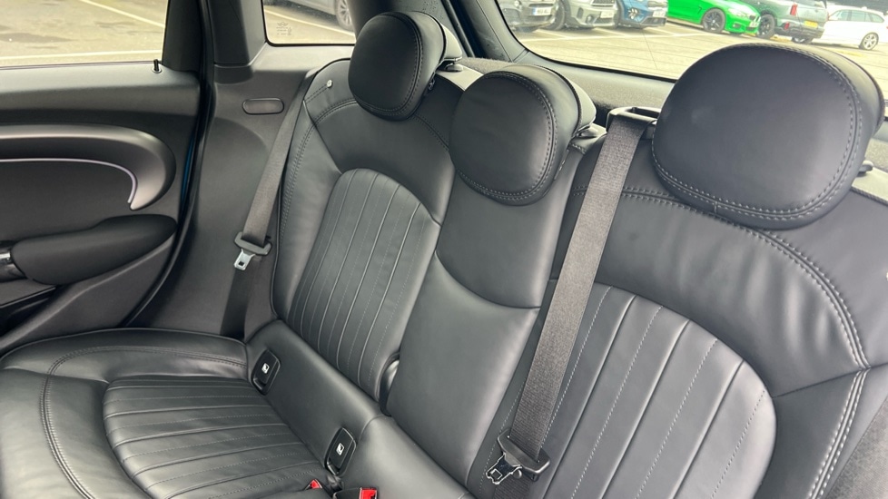 Used MINI Hatch 2022 for sale - 76589788: Photo 12