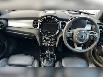 Used MINI Hatch 2022 for sale - 76366580: Photo