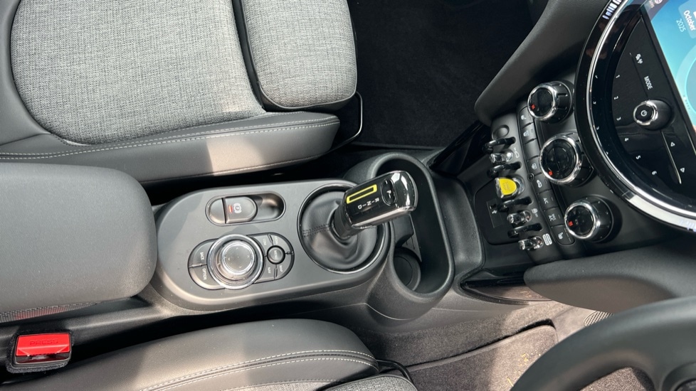 Used MINI Hatch 2022 for sale - 76869502: Photo 10