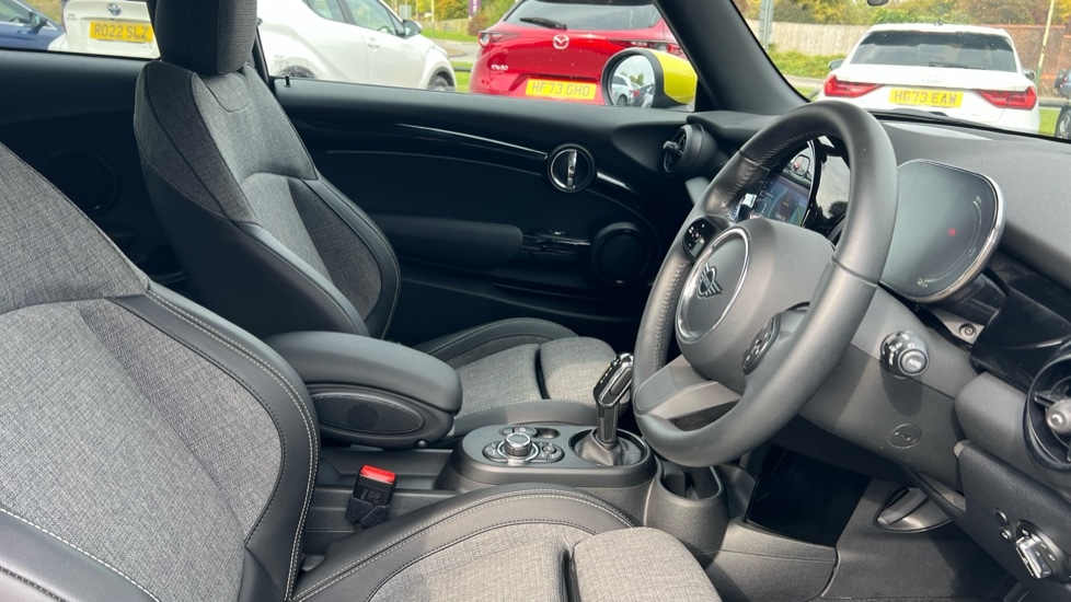 Used MINI Hatch 2022 for sale - 76869502: Photo 11