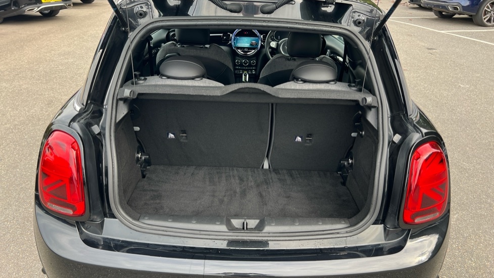 Used MINI Hatch 2022 for sale - 76869502: Photo 13