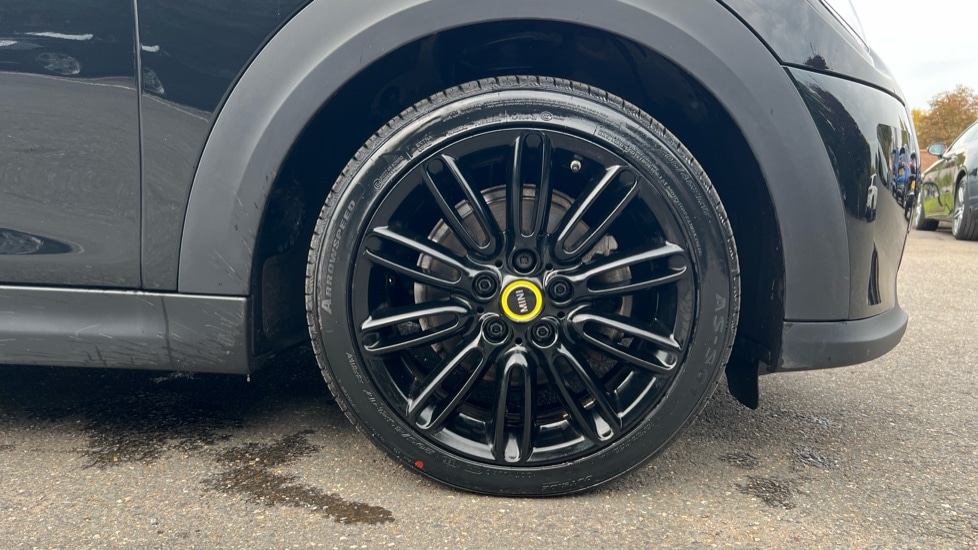 Used MINI Hatch 2022 for sale - 76869502: Photo 14