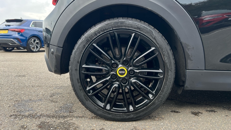 Used MINI Hatch 2022 for sale - 76869502: Photo 27