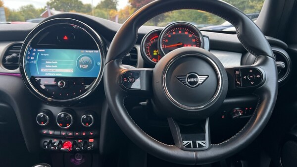 Used MINI Hatch 2022 for sale - 76015044: Photo 5