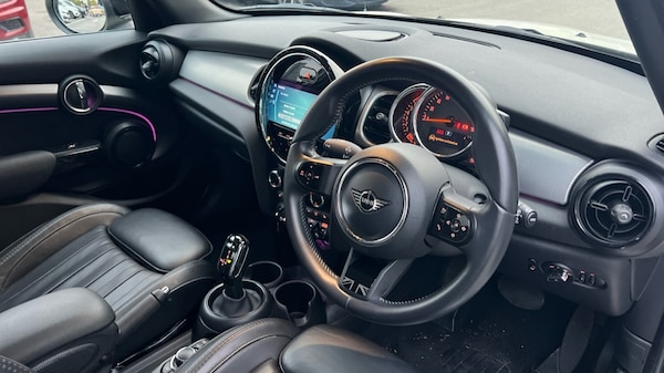 Used MINI Hatch 2022 for sale - 76015044: Photo 6