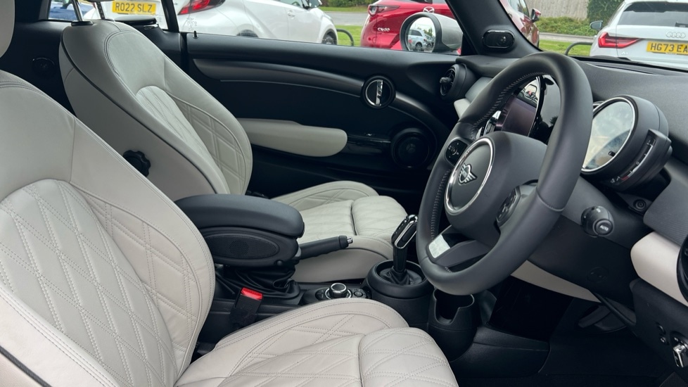 Used MINI Convertible 2022 for sale - 76116798: Photo 11