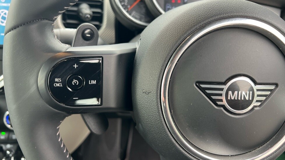Used MINI Convertible 2022 for sale - 76116798: Photo 17