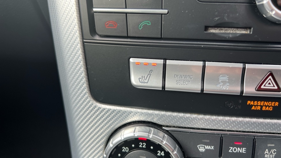 Used Mercedes-Benz SLC 2019 for sale - 76597939: Photo 22