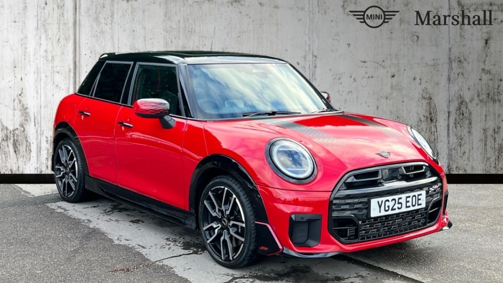 Used MINI Cooper 2025 for sale - 76221857: Photo 1