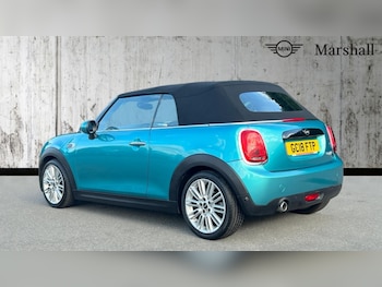 Used MINI Convertible 2018 for sale - 76062329: Photo