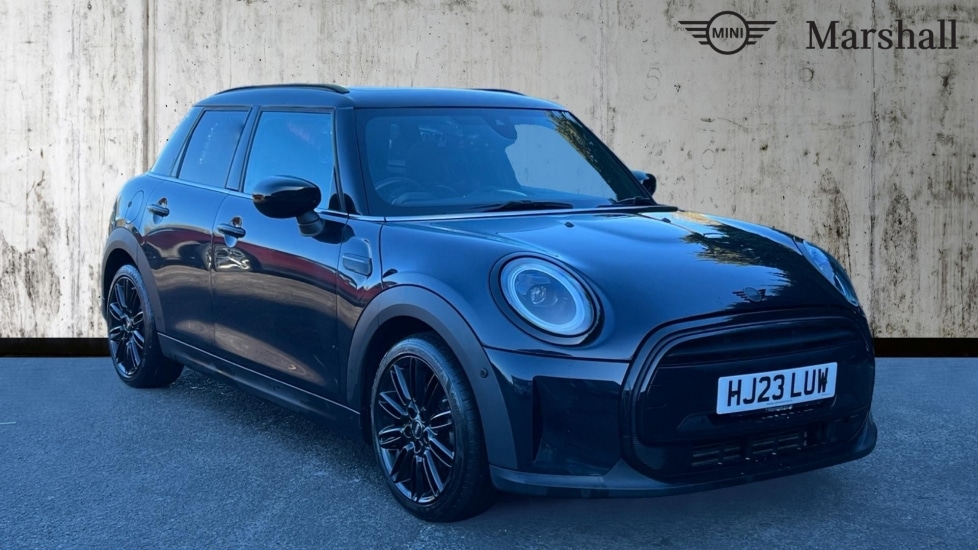 Used MINI Hatch 2023 for sale - 76873882: Photo 1
