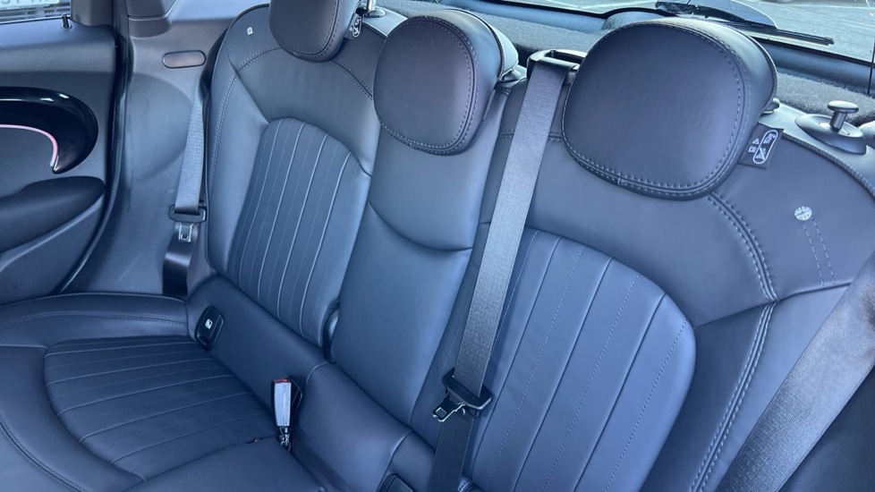 Used MINI Hatch 2023 for sale - 76873882: Photo 12