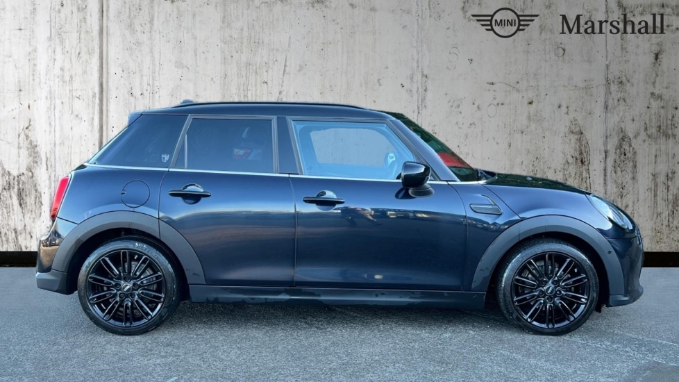 Used MINI Hatch 2023 for sale - 76873882: Photo 3