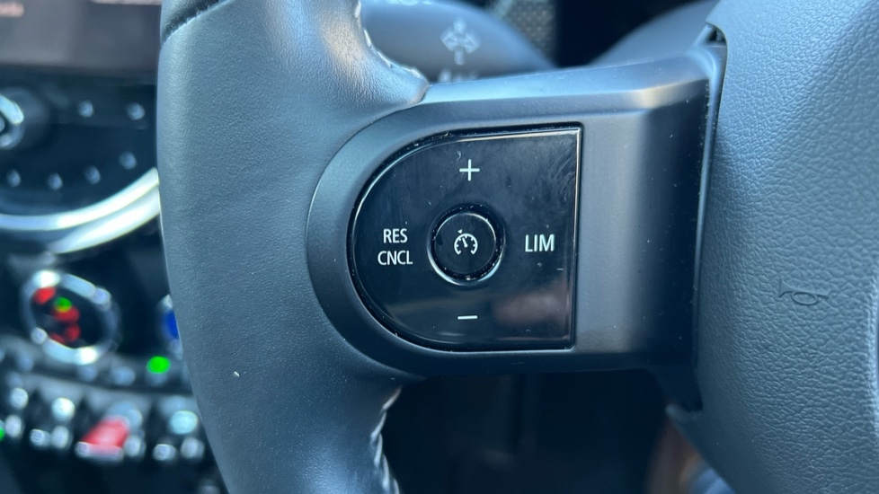 Used MINI Hatch 2023 for sale - 76873882: Photo 31