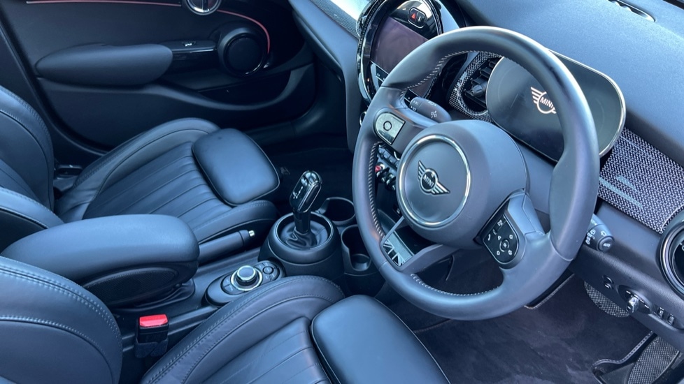 Used MINI Hatch 2023 for sale - 76873882: Photo 6