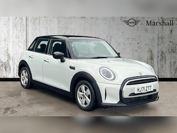 2021 - HATCHBACK 1.5 Cooper Classic 5dr [Nav Pack]