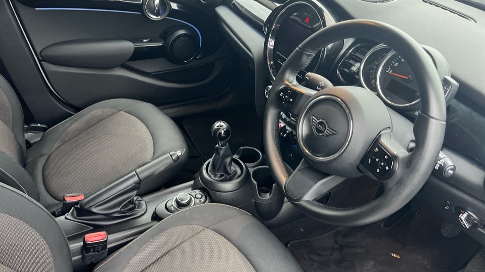 Used MINI Hatch 2021 for sale - 76874455: Photo 6