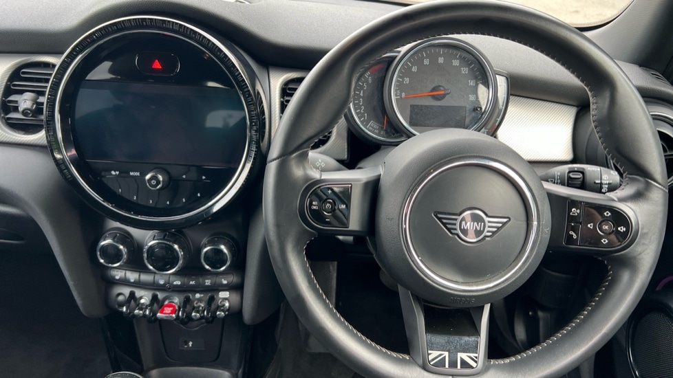 Used MINI Hatch 2022 for sale - 76870483: Photo 5